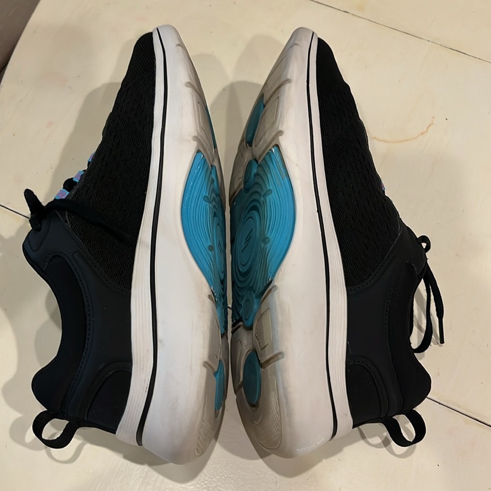 Skechers Go Walk ArchFit Sneakers size 9.5 women’s - Picture 8 of 11